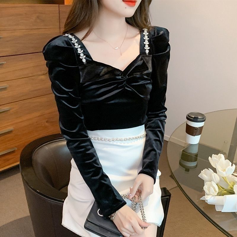 Slim Fit Velvet Women's Shirt  - đánh giá và giá Winter Clothing Trends 2025 Women'S